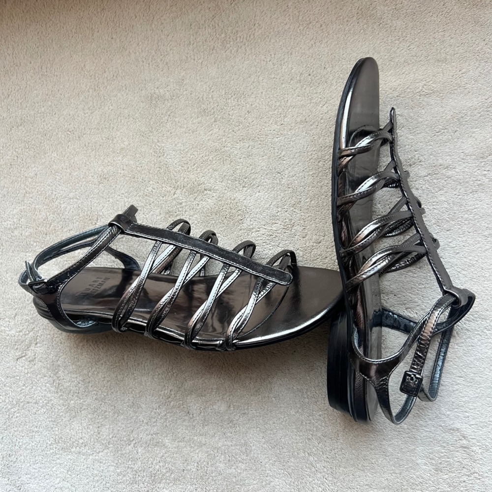 Stuart Weitzman Women 5 M Metallic Pewter Strappy Gladiator Flat Sandals‎ Casual